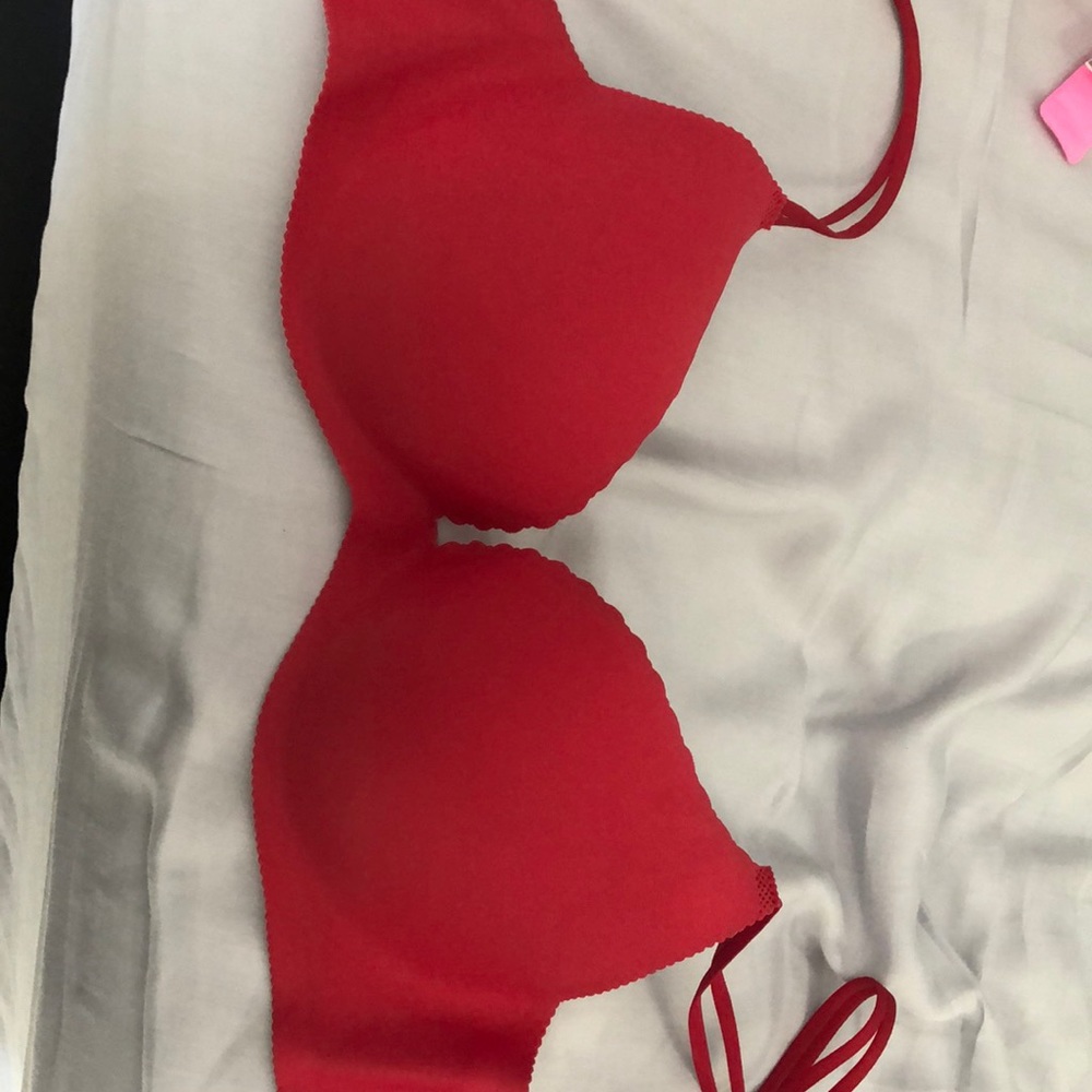 Victoria’s Secret bra